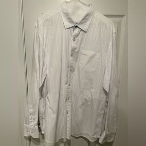 EUC Tommy Bahama men’s shirt size XL